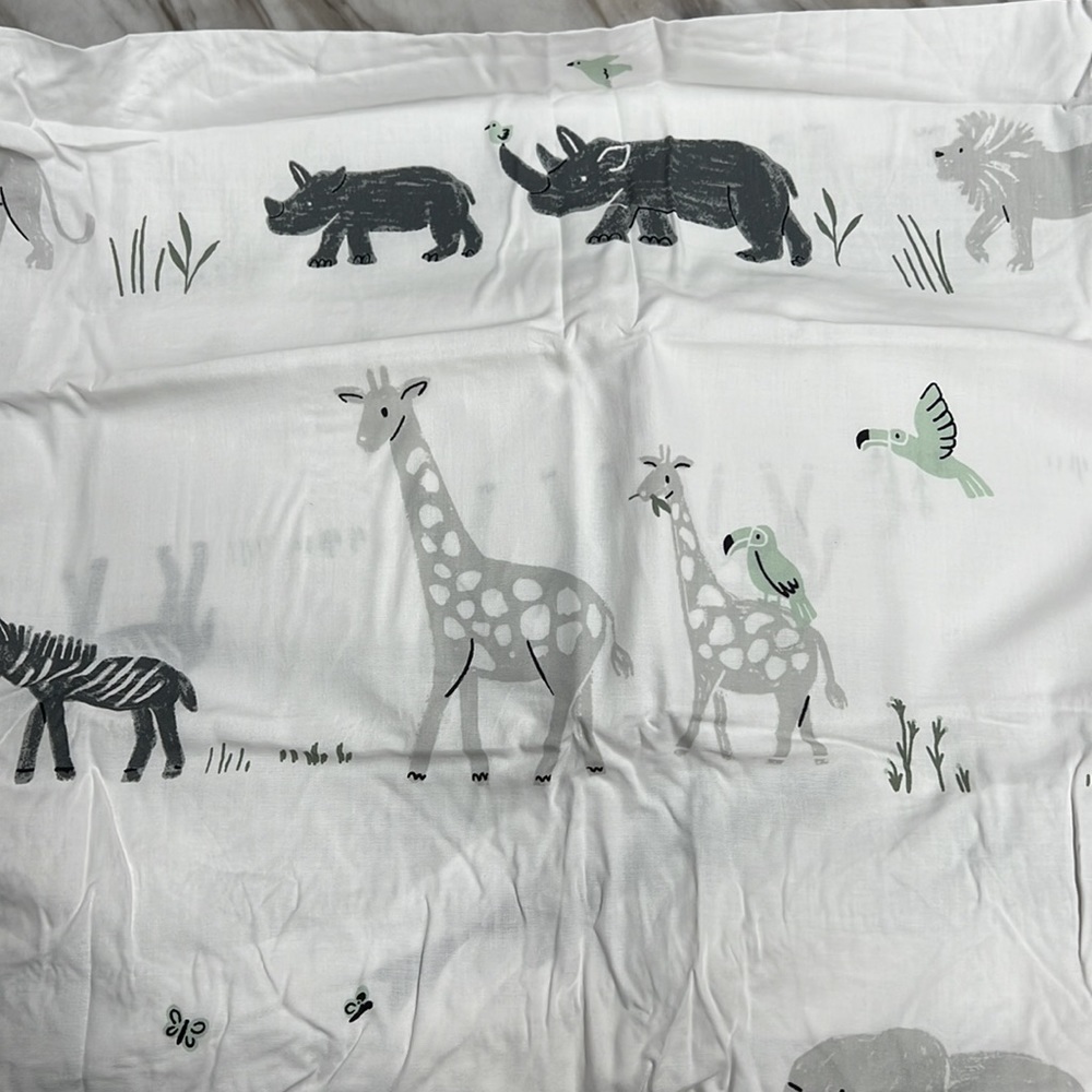 Crib fitted sheet - Picture 3 of 3